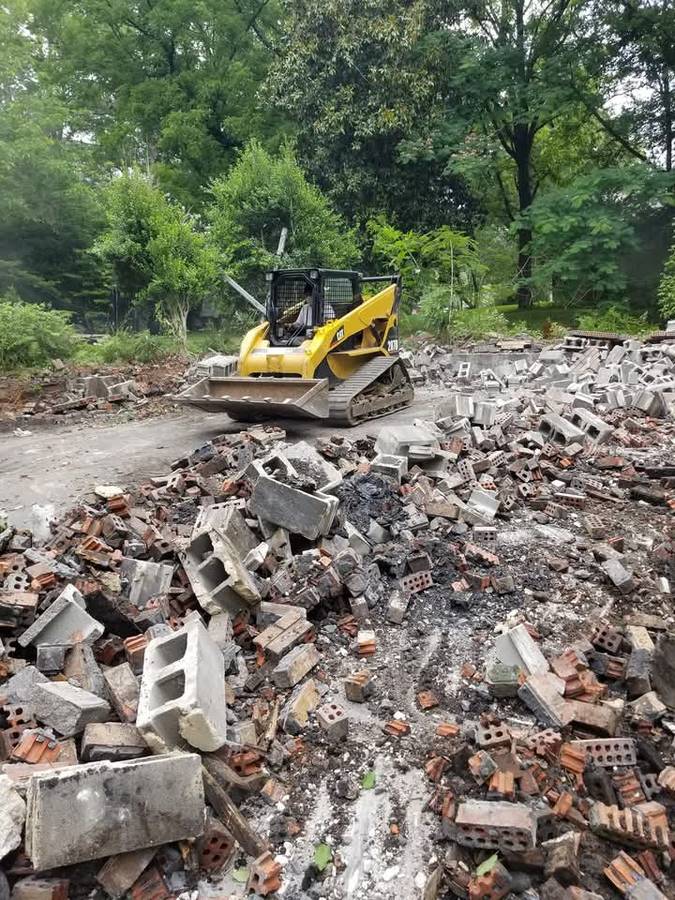 00O0O_fLm47qC18g7_0bC0fu_1200x900